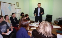 21 января 2016 года председатель Магаданской городской Думы Андрей Попов встретился с коллективами работников РЭУ-3 и предприятия ГЭЛУД