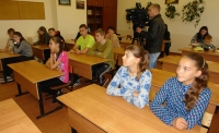 Сергей Смирнов поблагодарил учащихся 21 школы за работу в летний период.