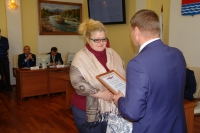 25 октября 2016 года Сергей Смирнов вручил награды Думы магаданцам за особый вклад в социальную сферу деятельности. 