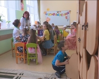 Антон Басанский поздравил сотрудников Магаданского детского туберкулезного санатория №2 с юбилеем учреждения