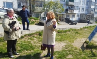 Депутат Магаданской городской Думы Ксения Суханкина рассказала о работах по благоустройству избирательного округа № 2, запланированных на лето 2017.