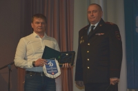 Сергею Смирнову вручена награда спортивного общества «Динамо» за поддержку и вклад в развитие спорта на территории Магаданской области.