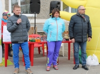 100 на 50: лыжная школа имени Елены Вяльбе получила подарок от председателя Магаданской городской Думы Сергея Смирнова.