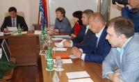 Первый заместитель председателя Магаданской городской Думы Виктория Голубева приняла участие в работе круглого стола с представителями Калужской области.